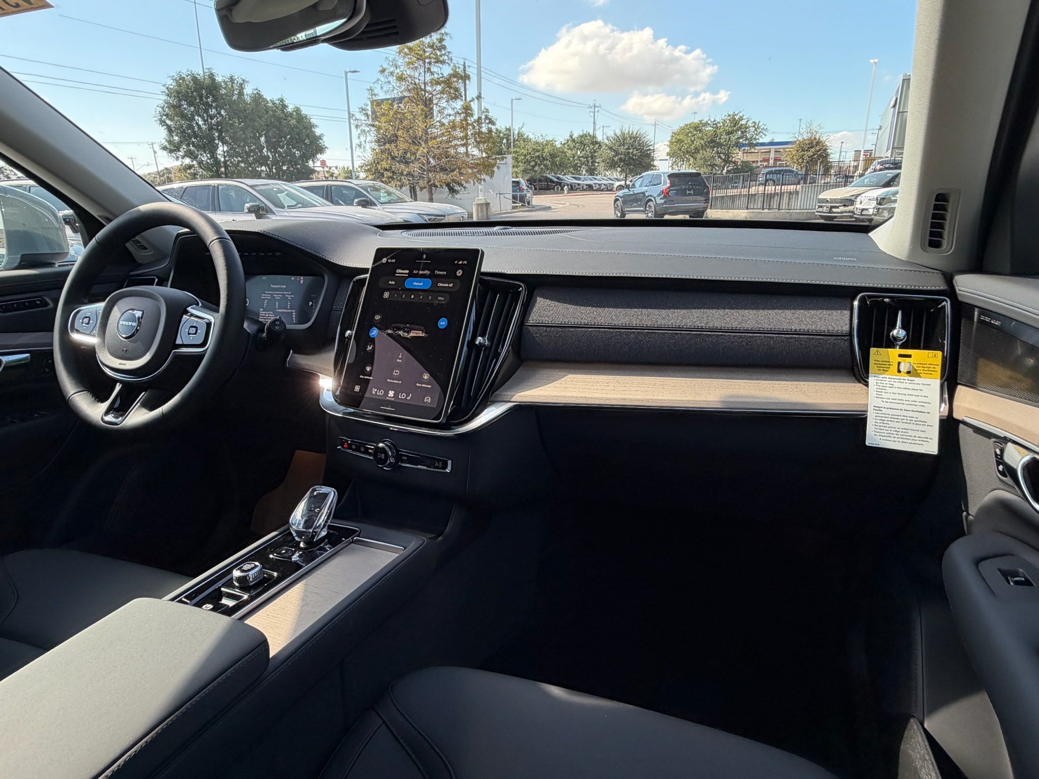 New 2027 Volvo XC90 T8 Bright AWD/4WD image 11