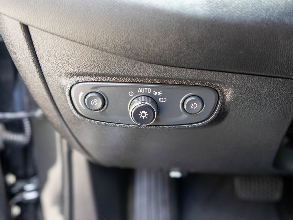 Used 2019 Chevrolet Equinox Premier w/ Premier True North Edition AWD/4WD image 19