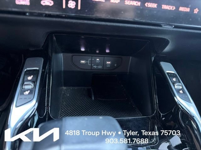 Certified 2024 Kia Sorento SX Prestige AWD/4WD image 21