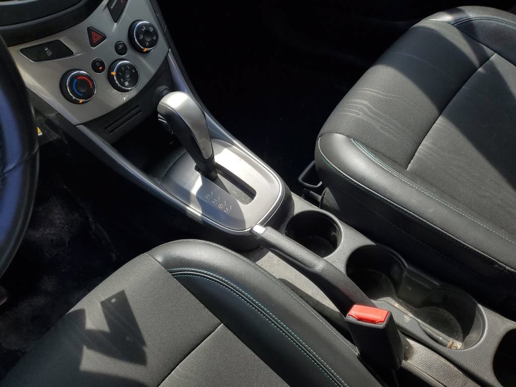 Used 2016 Chevrolet Trax LT w/ LT Convenience Package FWD image 22