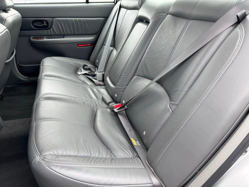Used 2002 Buick Regal GS image 8