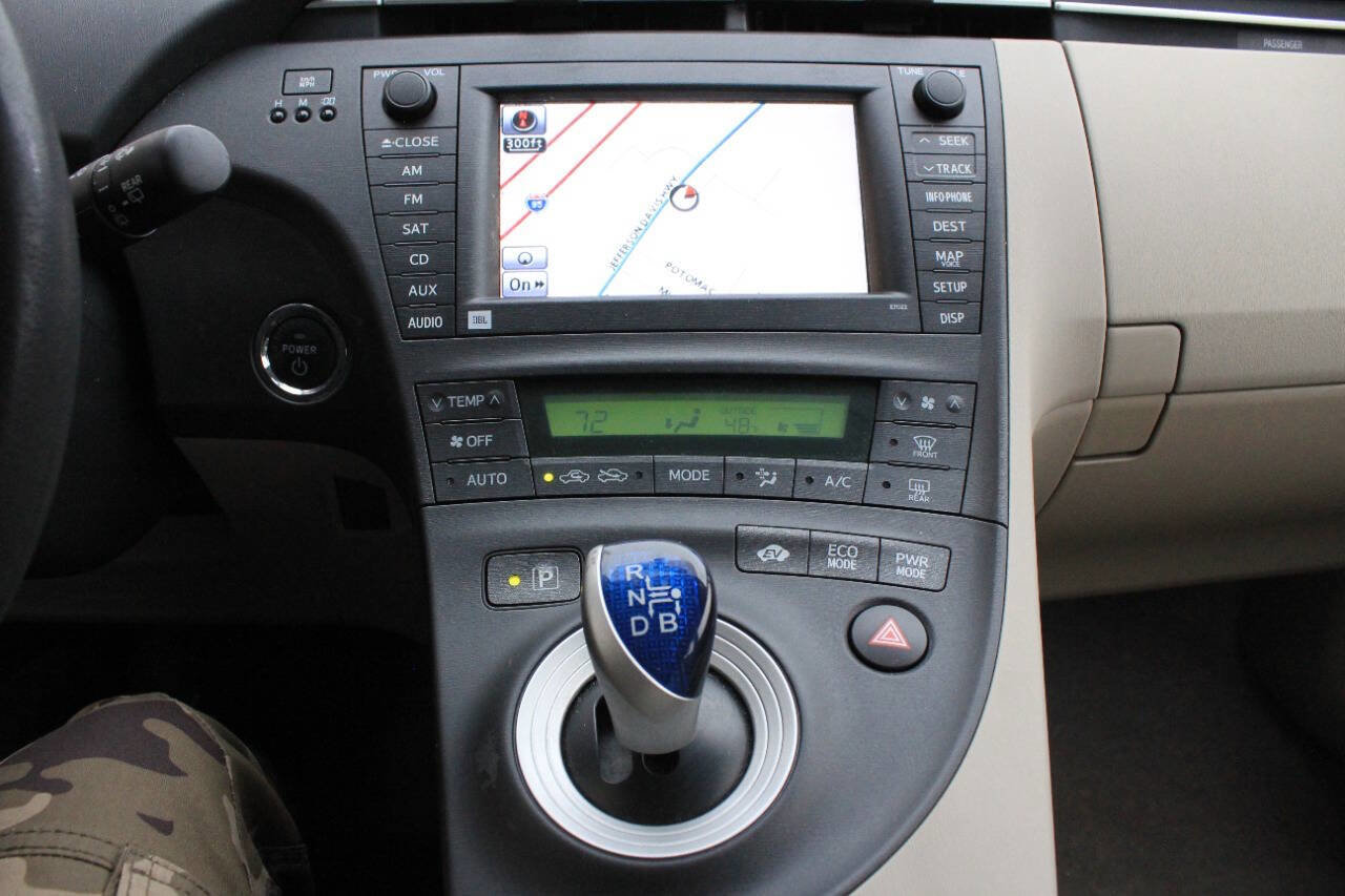 Used 2011 Toyota Prius Three w/ Navigation Pkg image 21