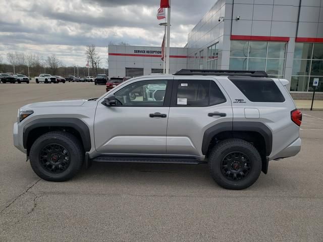New 2026 Toyota 4Runner TRD Off-Road Premium AWD/4WD image 9