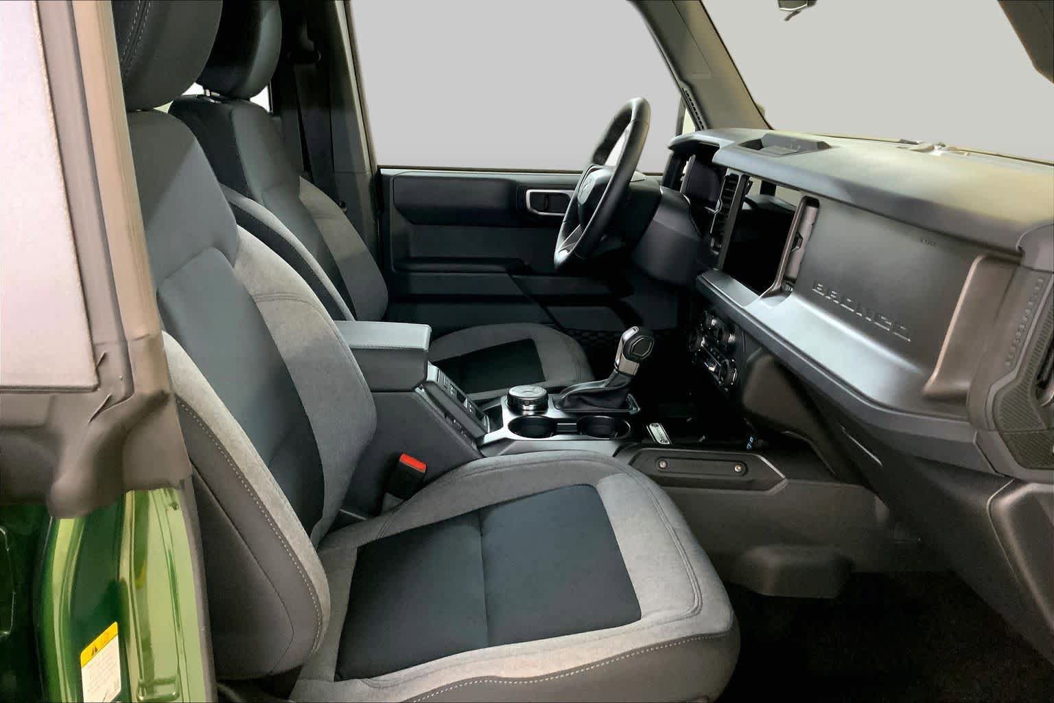 Used 2025 Ford Bronco Big Bend AWD/4WD image 8