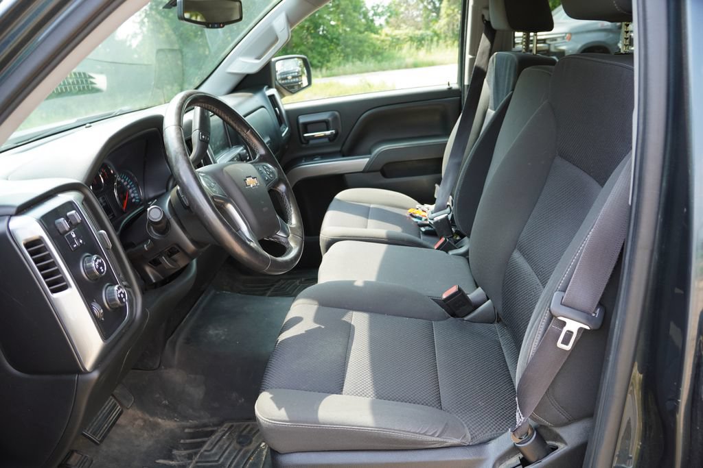 Used 2017 Chevrolet Silverado 1500 LT w/ All Star Edition AWD/4WD image 4
