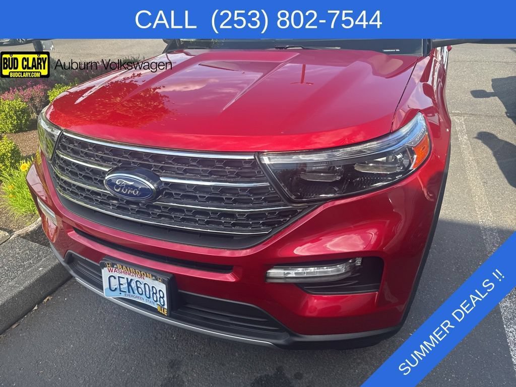 Used 2020 Ford Explorer XLT w/ Equipment Group 202A AWD/4WD image 8