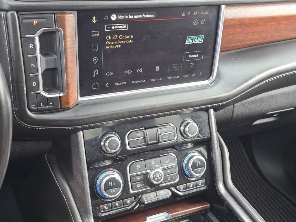 Used 2023 GMC Yukon XL Denali Ultimate image 27