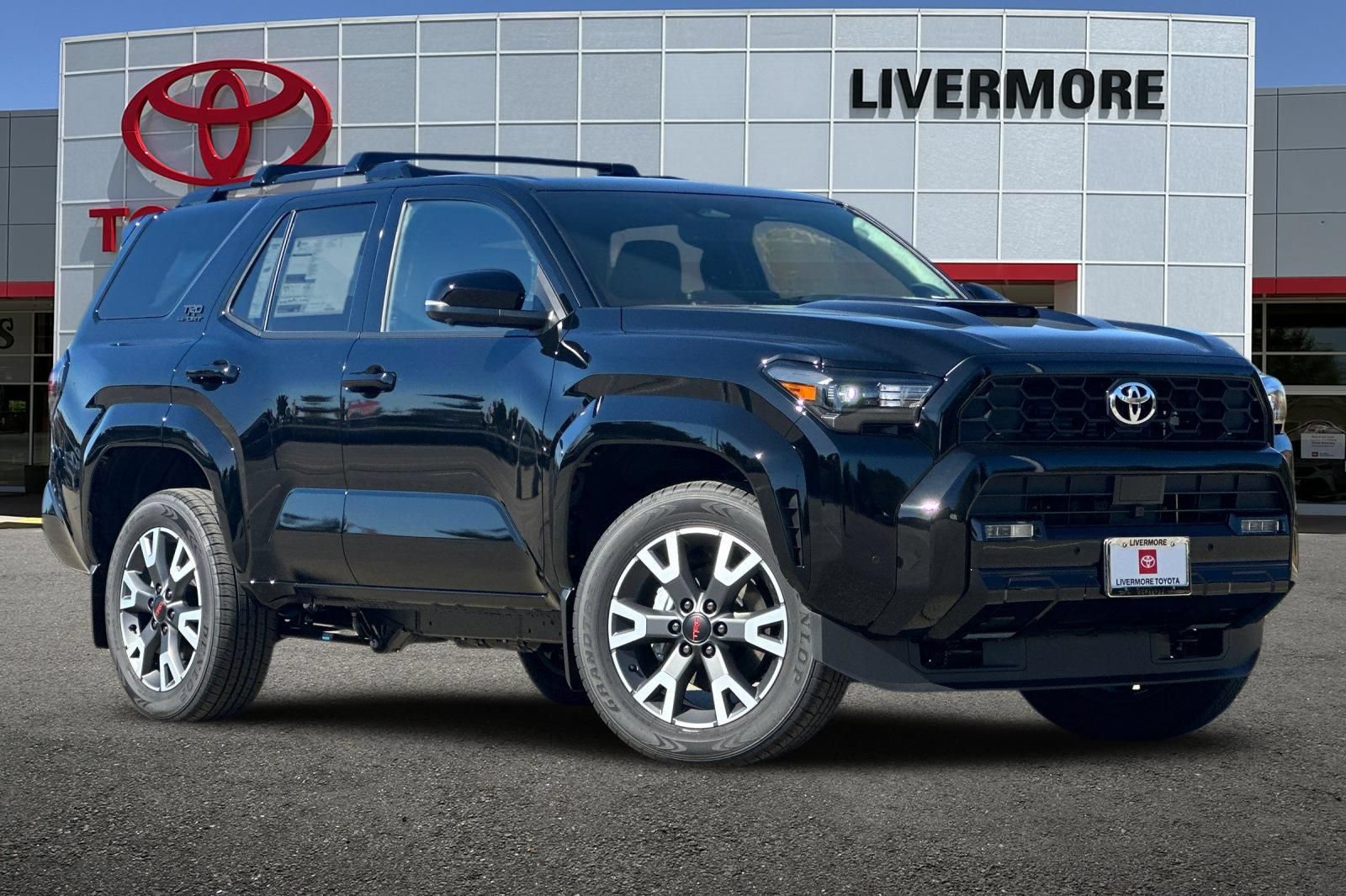 New 2025 Toyota 4Runner TRD Sport Premium AWD/4WD image 2