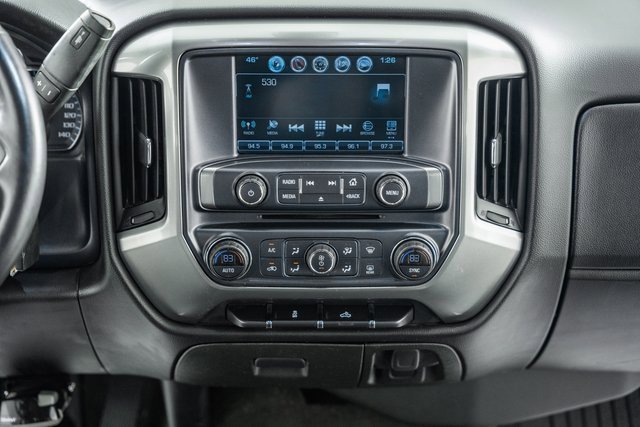 Used 2018 Chevrolet Silverado 1500 LT w/ LT Eassist Package image 23