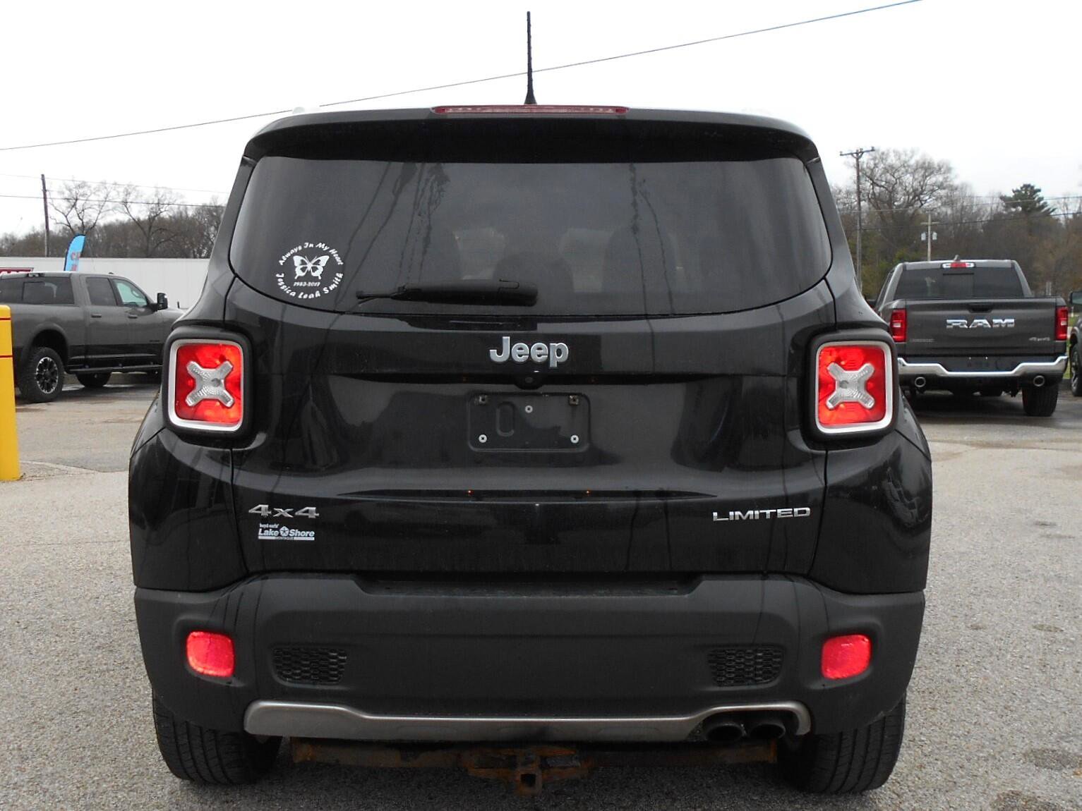 Used 2016 Jeep Renegade Limited AWD/4WD image 6