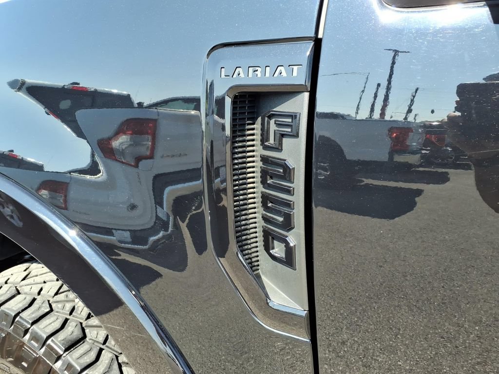 Used 2022 Ford F250 Lariat w/ Tremor Off-Road Package AWD/4WD image 6