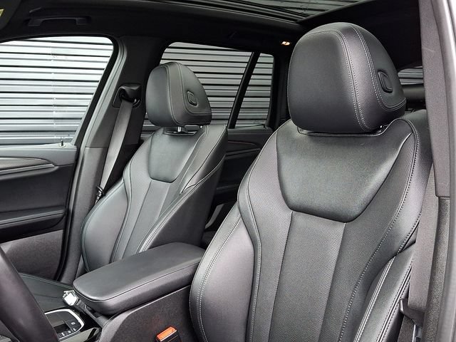 Used 2023 BMW X3 M40i AWD/4WD image 5