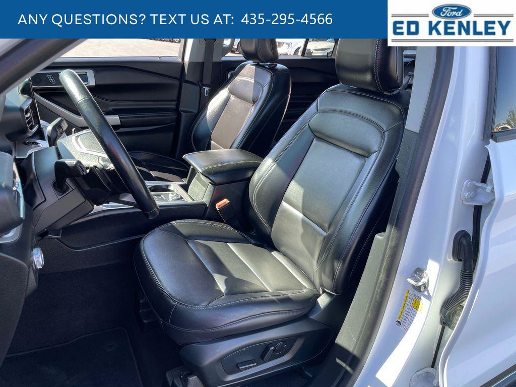 Certified 2021 Ford Explorer XLT w/ Equipment Group 202A AWD/4WD image 3