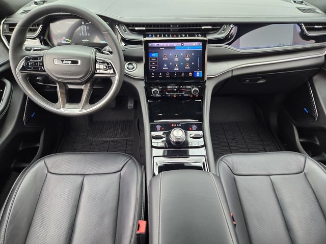 Certified 2022 Jeep Grand Cherokee Overland AWD/4WD image 25