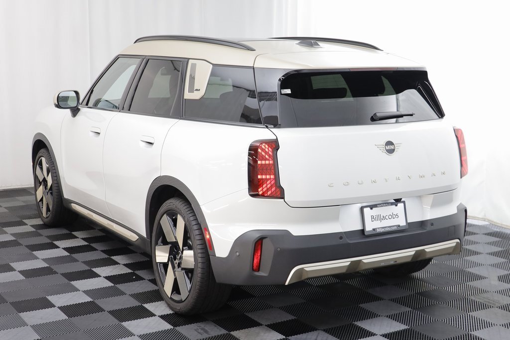 Certified 2025 MINI Cooper Countryman S w/ Comfort Package Max image 15