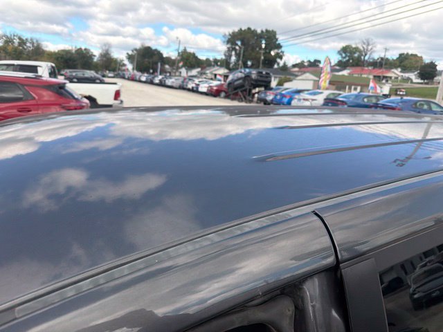 Used 2019 Dodge Grand Caravan SE FWD image 18