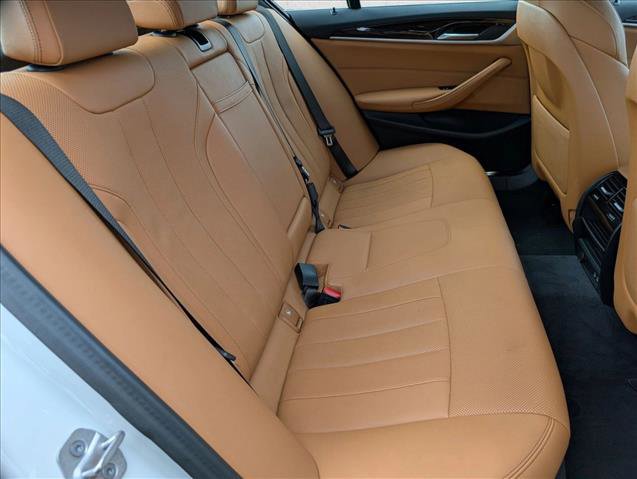 Certified 2023 BMW 540i 540i w/ Convenience Package image 21
