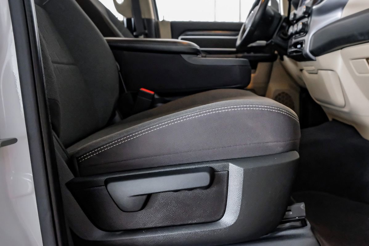 Used 2022 RAM 3500 Big Horn image 32