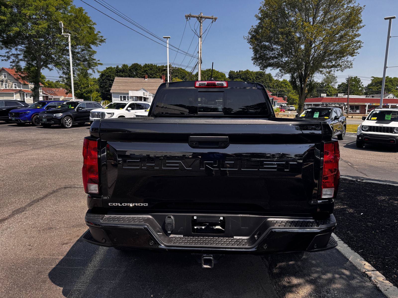 Certified 2024 Chevrolet Colorado Trail Boss w/ Technology Package AWD/4WD image 5
