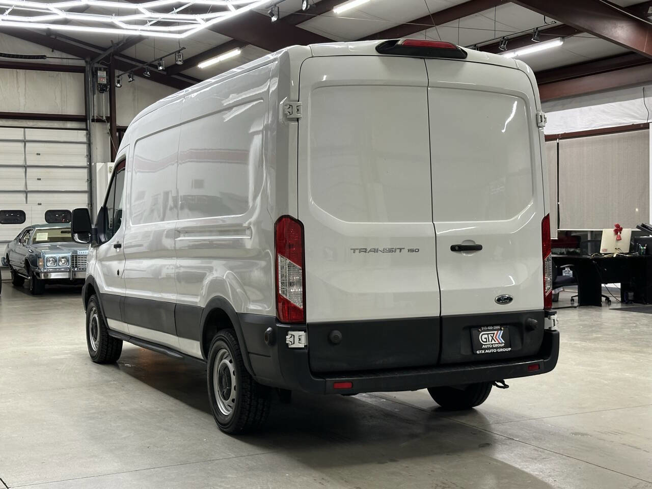 Used 2019 Ford Transit 150 148 Medium Roof image 4