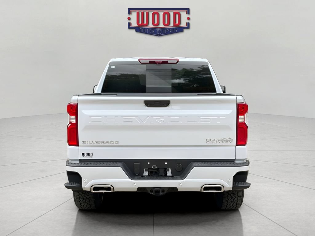 New 2026 Chevrolet Silverado 1500 High Country w/ Technology Package AWD/4WD image 3