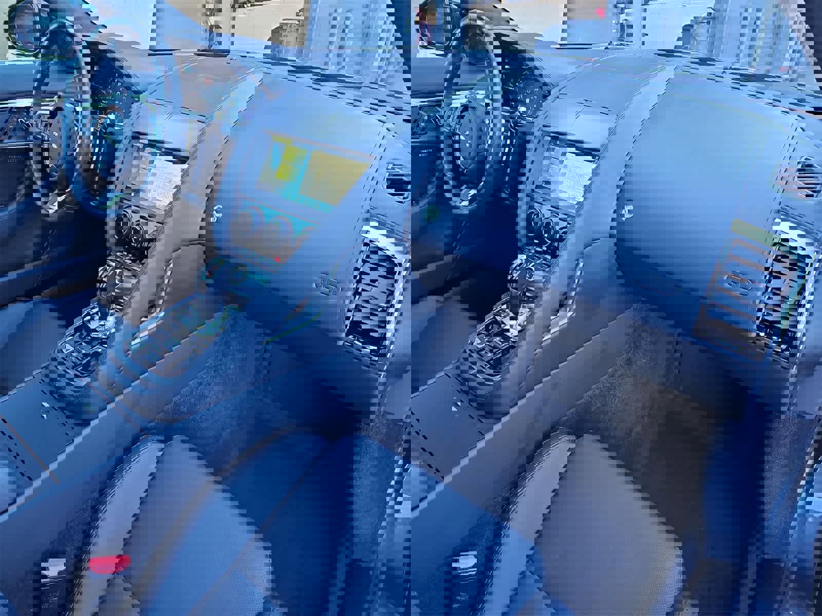 Used 2024 Jaguar F-TYPE R-Dynamic image 28