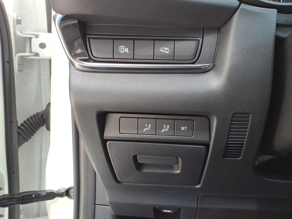 Certified 2025 MAZDA CX-30 AWD 2.5 S w/ Preferred Package image 15