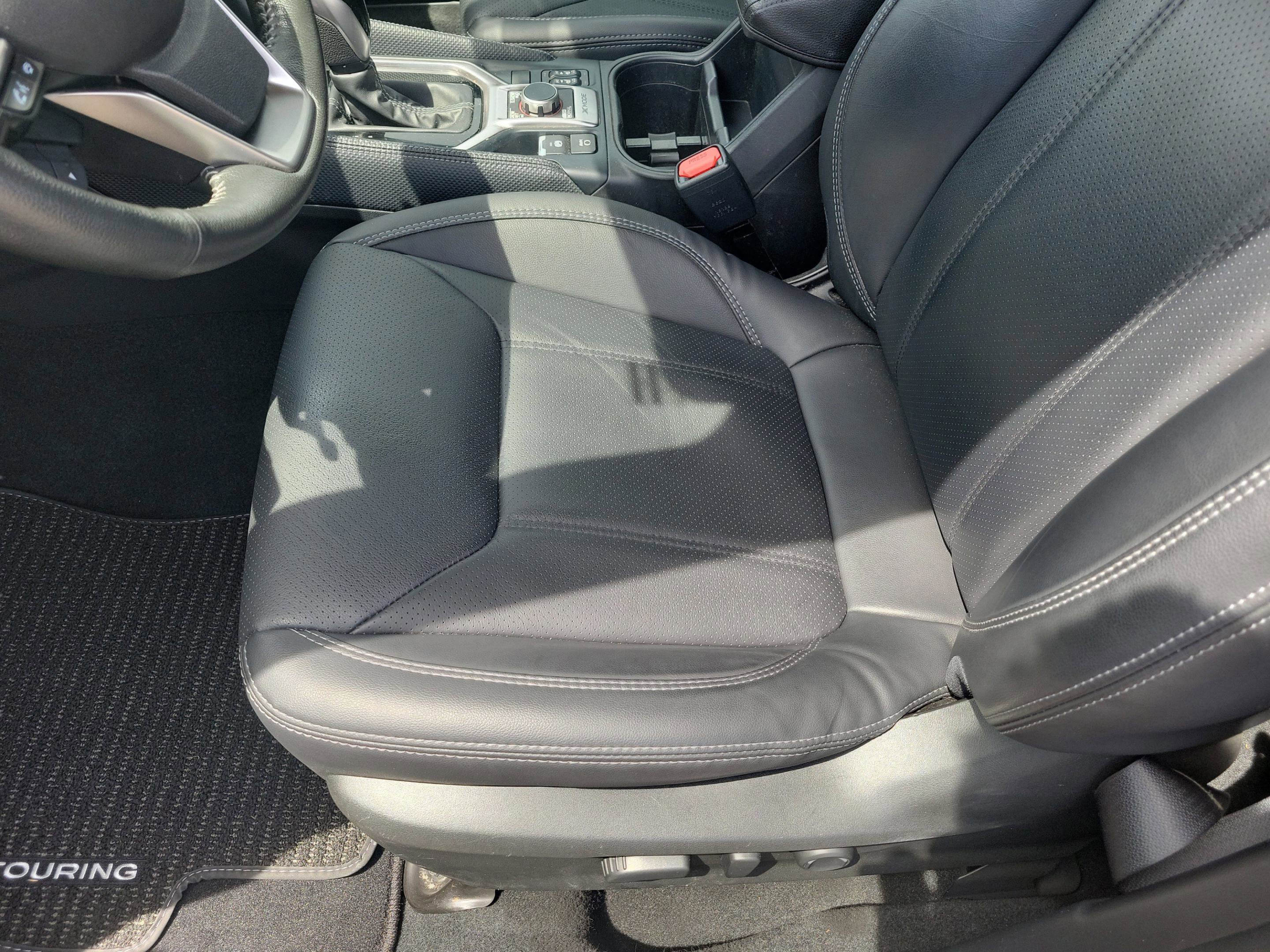 Used 2023 Subaru Forester Limited image 27