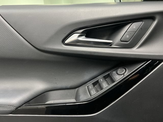 Certified 2026 Chevrolet Equinox LT w/ Convenience Package II FWD image 23