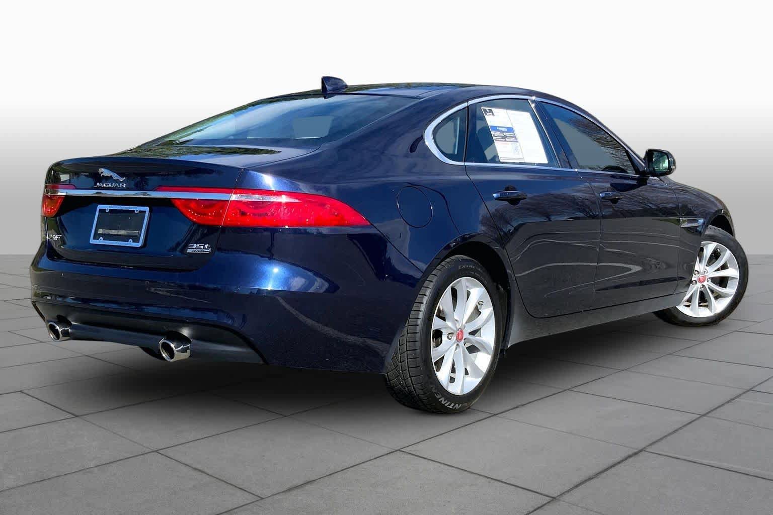 Used 2018 Jaguar XF Prestige AWD/4WD image 13