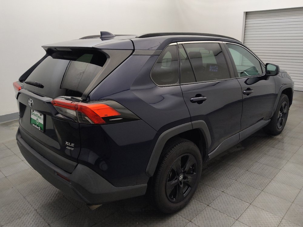 Used 2020 Toyota RAV4 XLE AWD/4WD image 9
