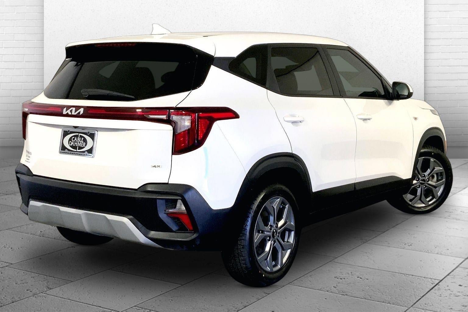 Certified 2024 Kia Seltos LX AWD/4WD image 13