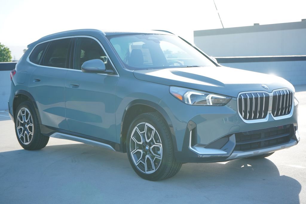 New 2026 BMW X1 xDrive28i w/ Convenience Package image 3