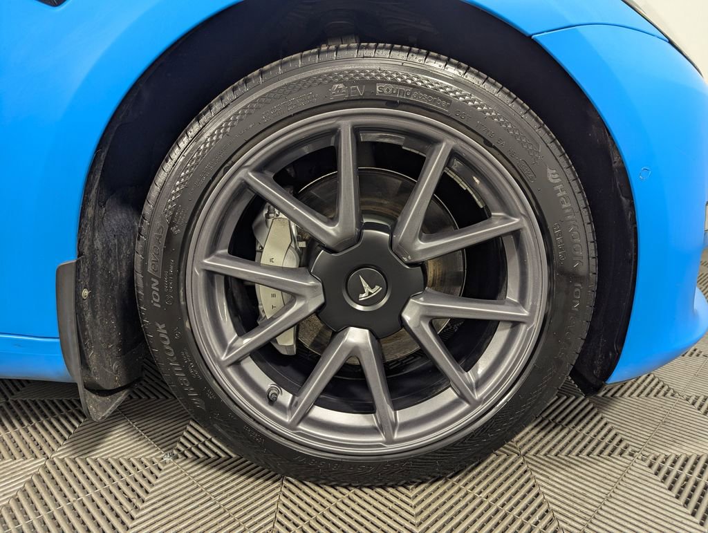 Used 2022 Tesla Model 3 Long Range AWD/4WD image 30