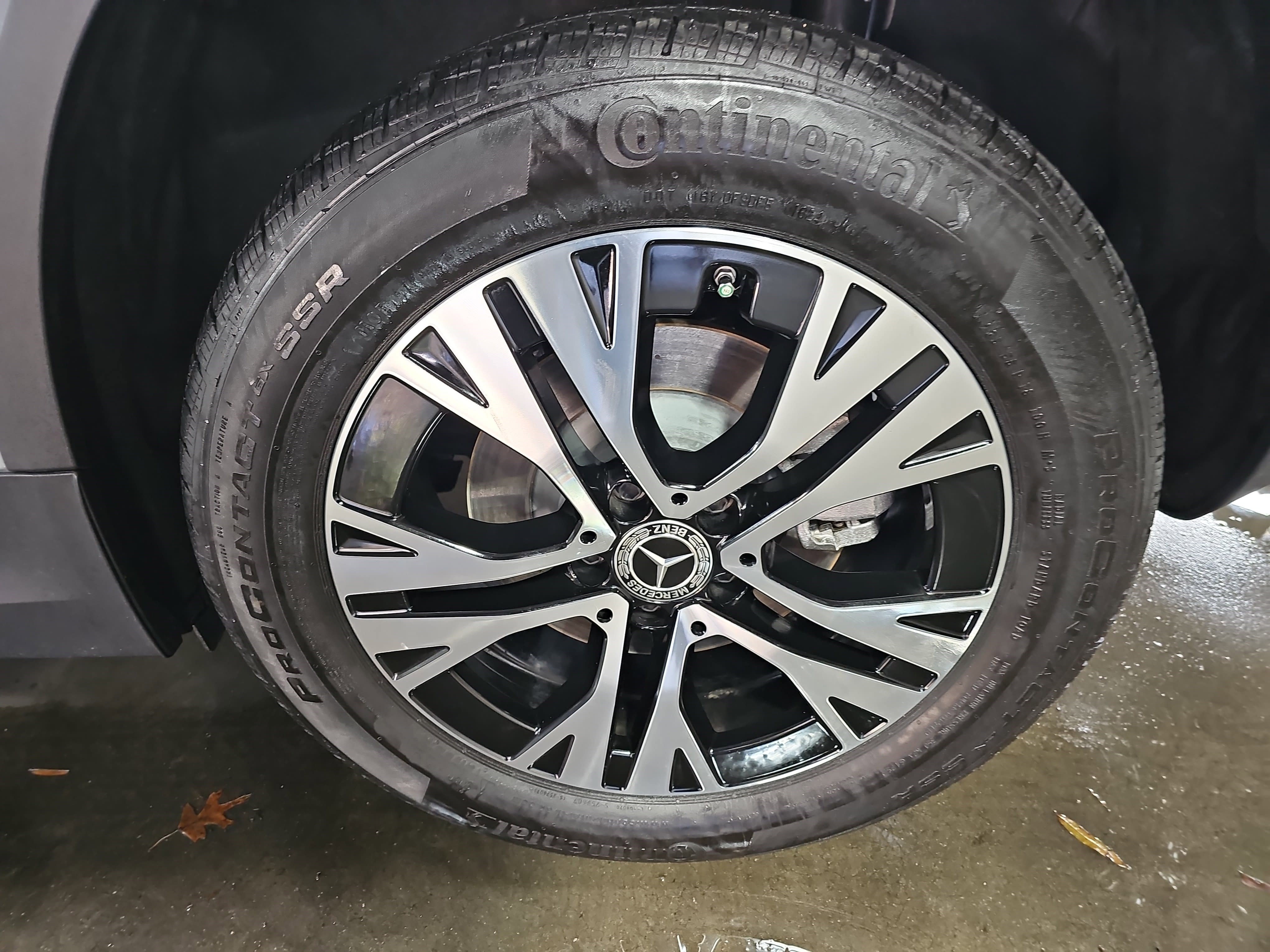 Certified 2025 Mercedes-Benz GLA 250 image 35