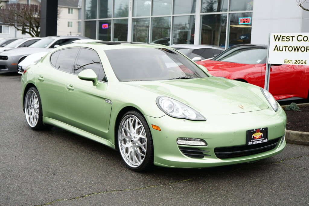 Used 2011 Porsche Panamera 4 image 9