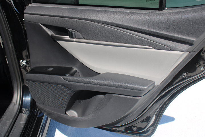 Used 2026 Toyota Camry SE w/ Convenience Package FWD image 16