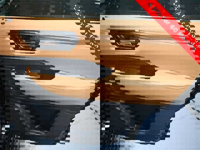 New 2025 Nissan Armada SL w/ Captain's Chari Seat Package image 23