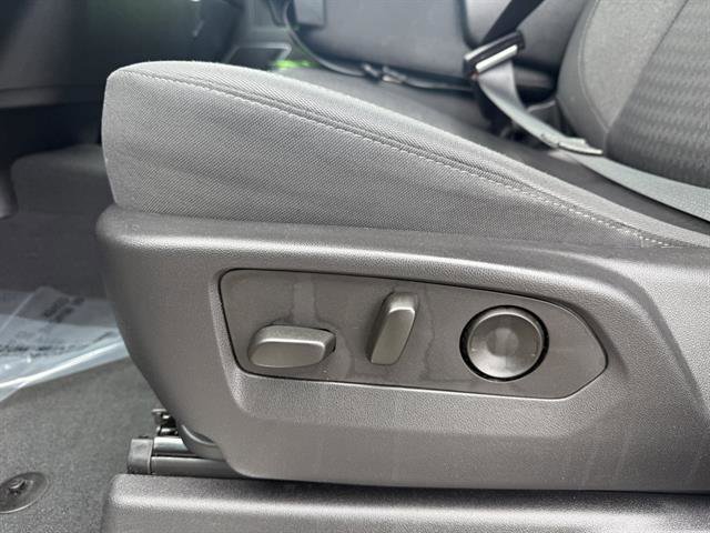 Used 2022 Chevrolet Silverado 1500 LT image 31