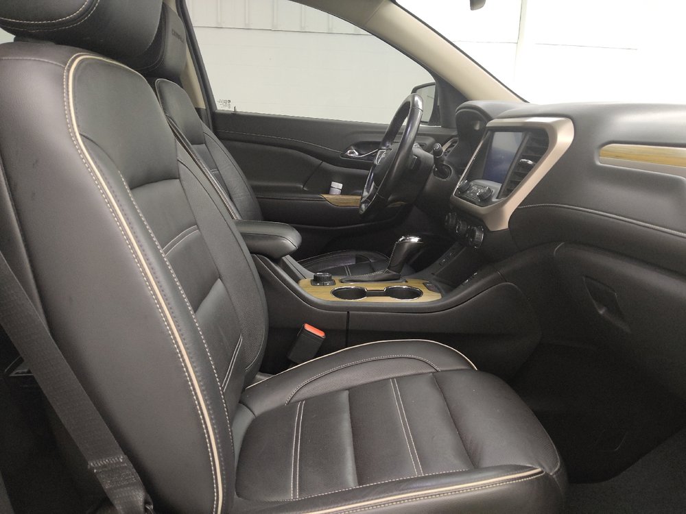 Used 2019 GMC Acadia Denali w/ Technology Package AWD/4WD image 21