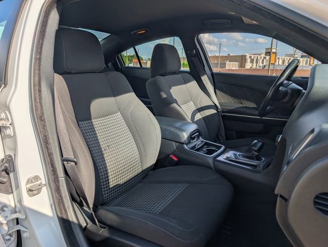 Used 2023 Dodge Charger SXT RWD image 25