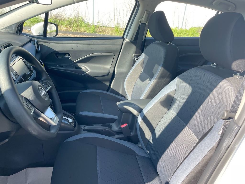 Certified 2025 Nissan Versa SV w/ Trunk Package image 50