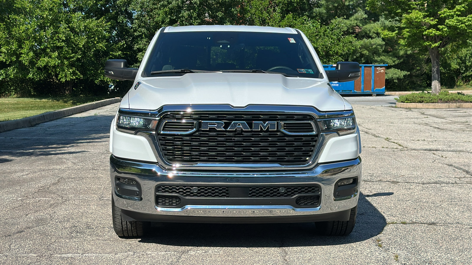 Used 2025 RAM 1500 Big Horn AWD/4WD image 3
