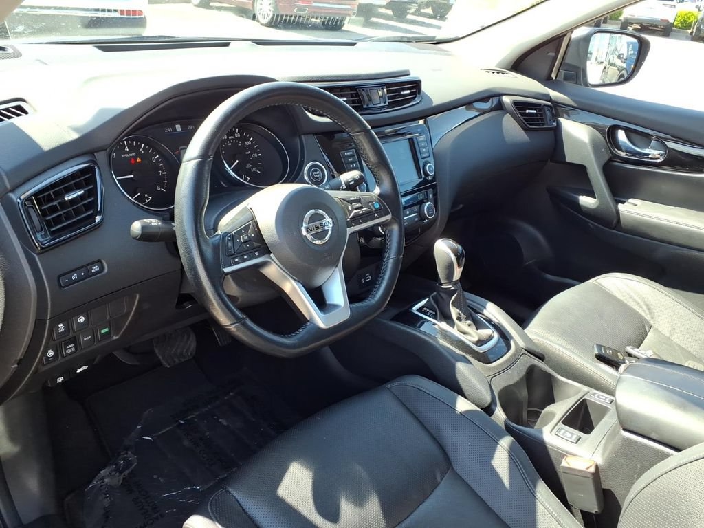 Used 2022 Nissan Rogue Sport SL AWD/4WD image 6