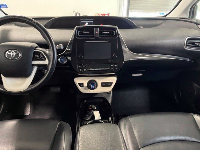 Used 2017 Toyota Prius Four FWD image 21