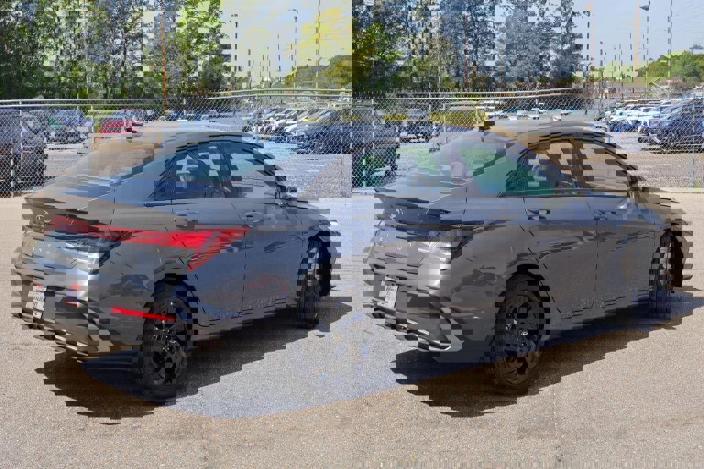 New 2026 Hyundai Elantra Sport image 25