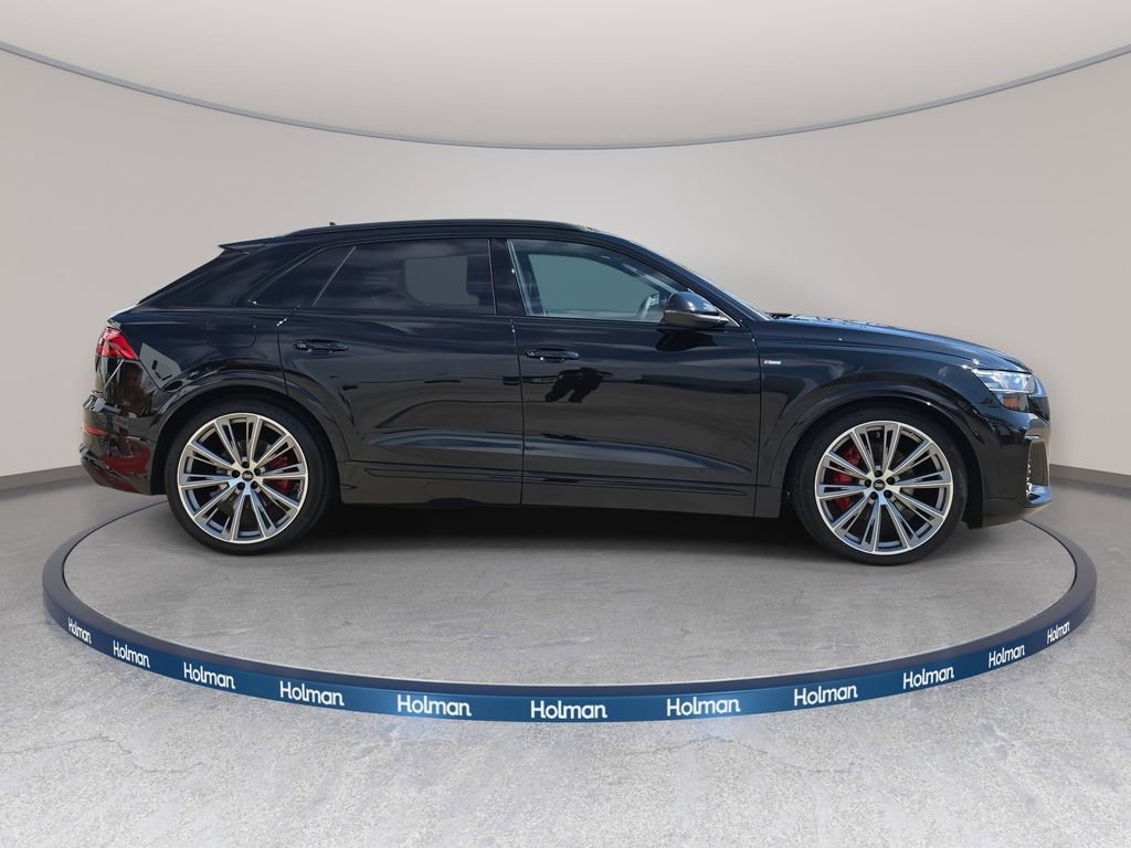 New 2026 Audi Q8 Prestige image 4