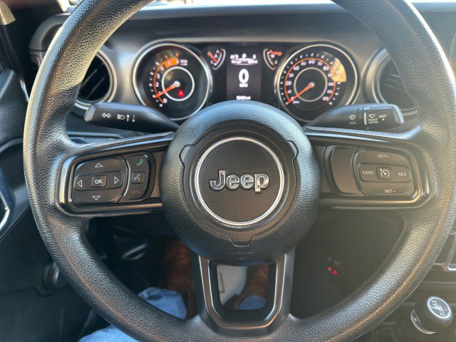 Used 2022 Jeep Wrangler Unlimited Sport image 17