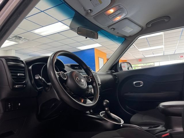 Used 2018 Kia Soul w/ Convenience Package FWD image 18