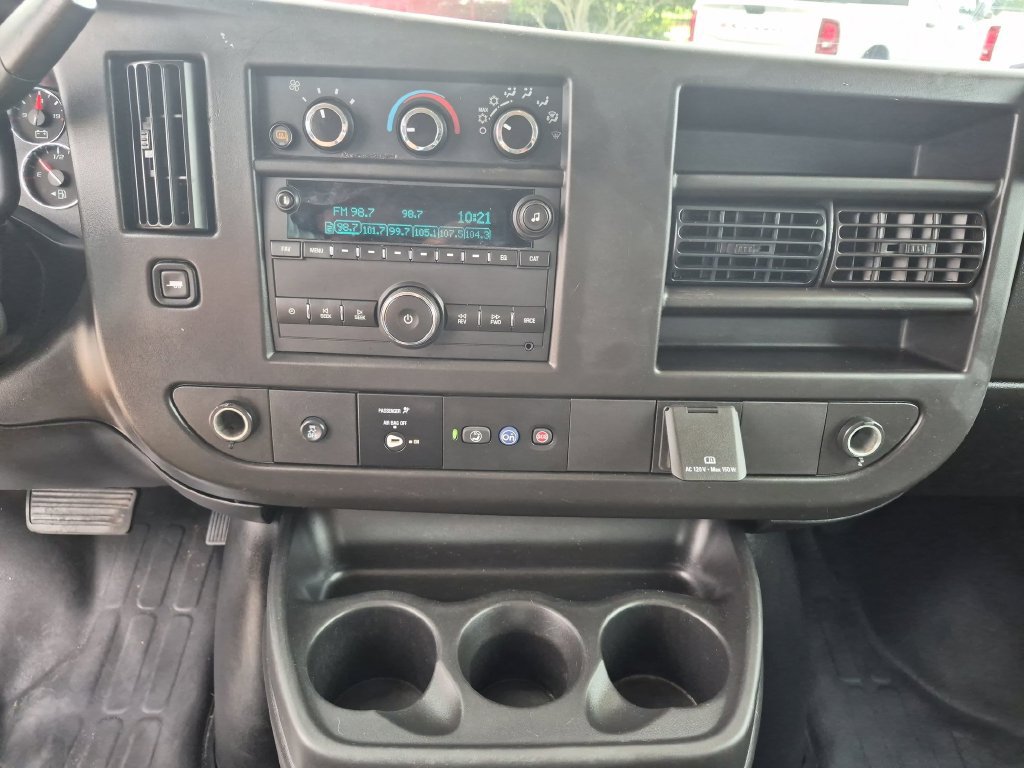 Used 2021 Chevrolet Express 2500 Extended w/ Driver Convenience Package RWD image 31